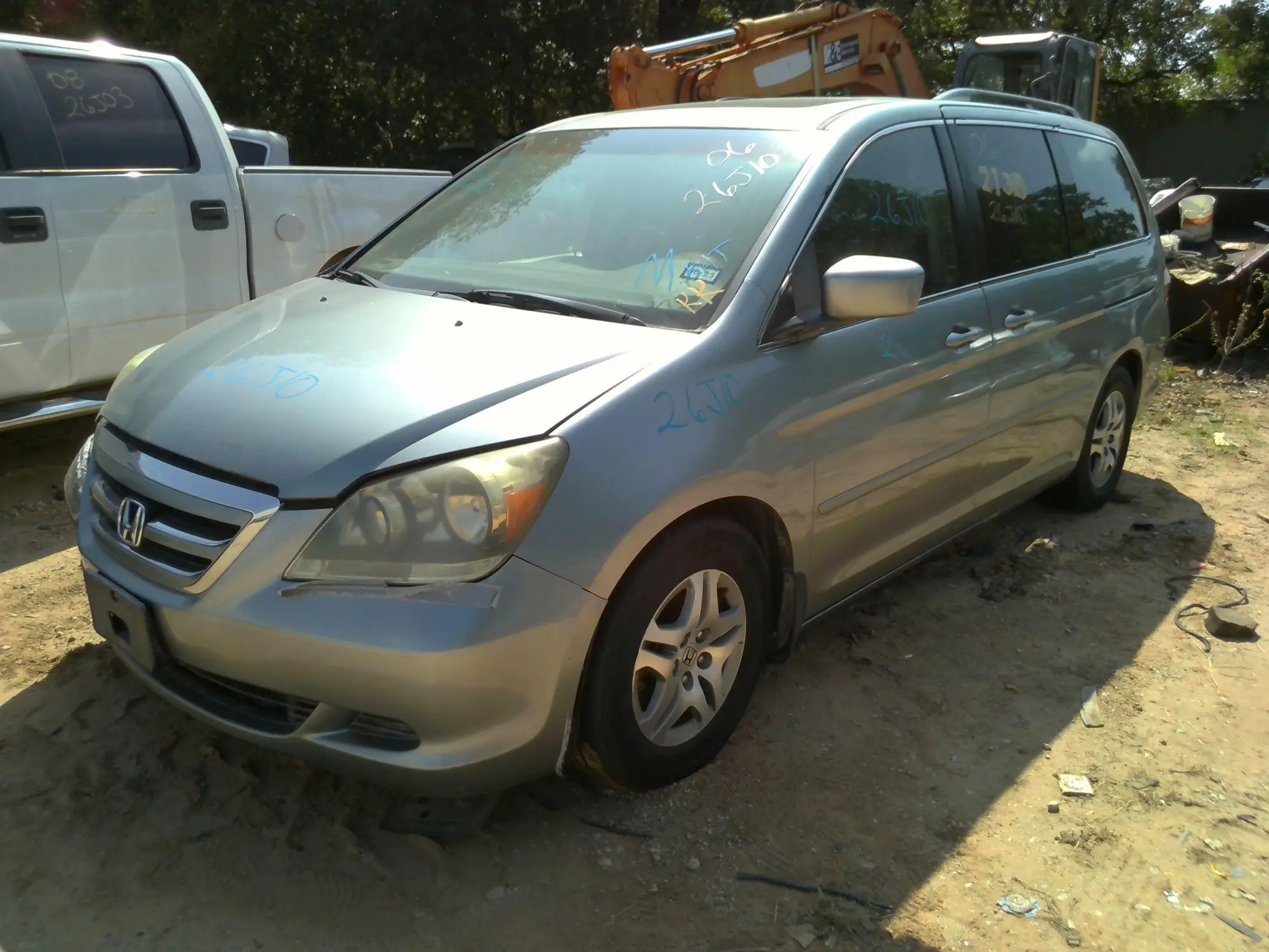 2006 Honda Odyssey EX-L used parts, photo 1 of 11