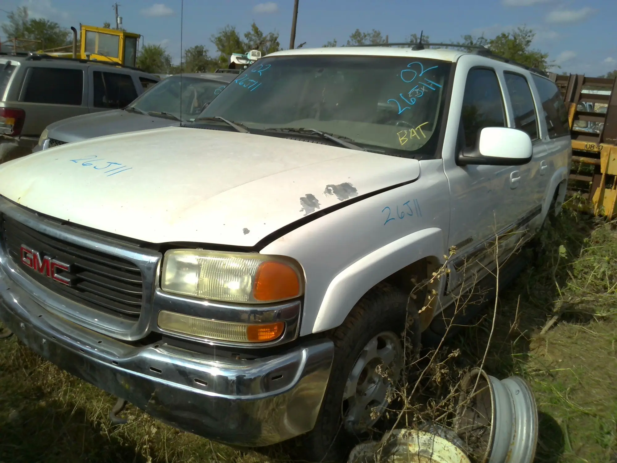 2002 GMC Yukon XL used parts, photo 1 of 8
