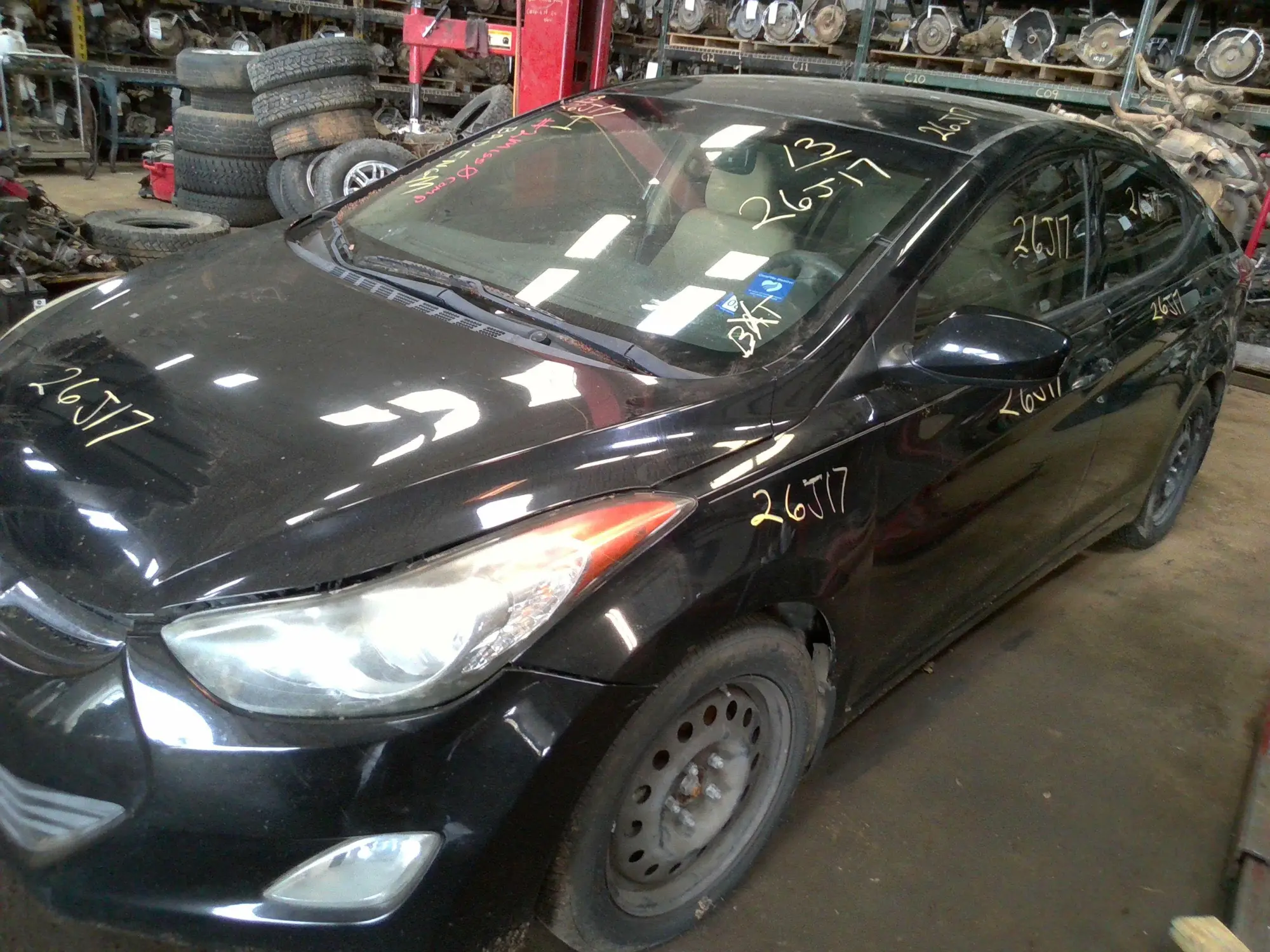 2013 Hyundai ELANTRA used parts, photo 1 of 12